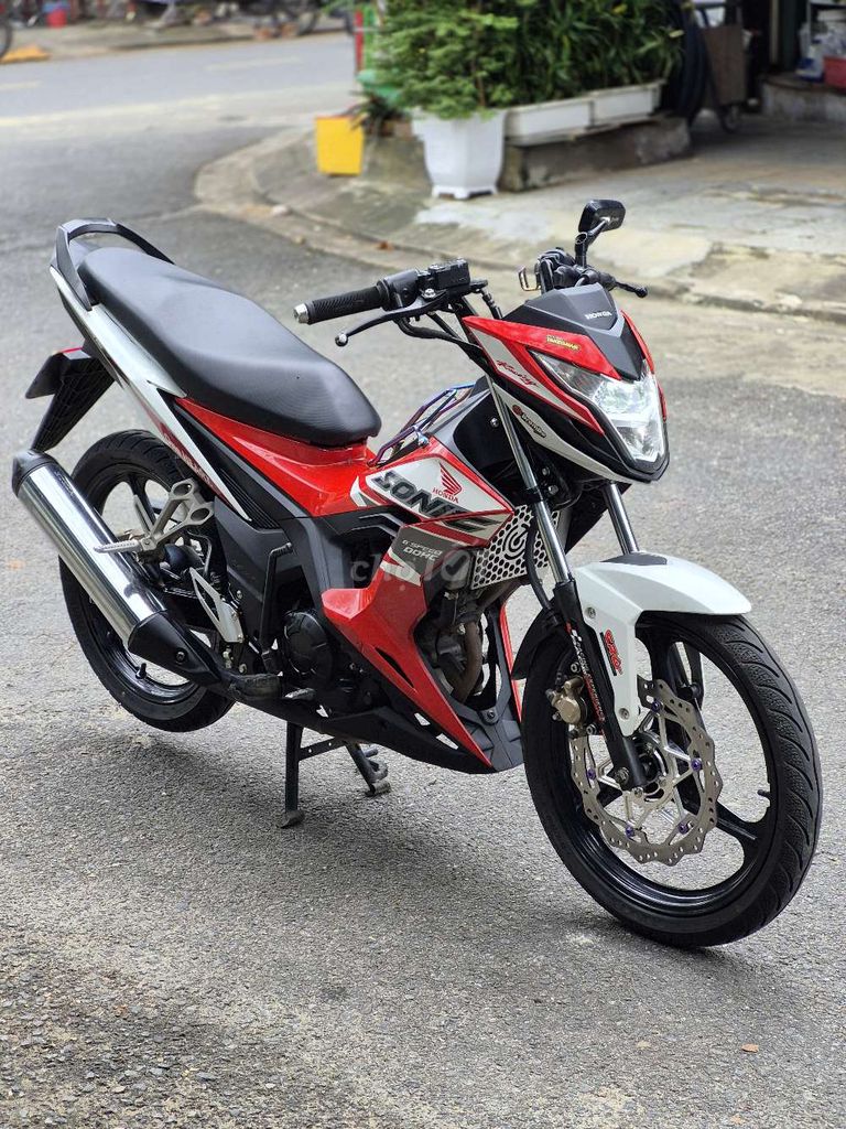 Honda Sonic 150 siêu cọp dán keo nguyên xe, 2 khóa. Mua bán Xe máy tại Quận Liên Chiểu Đà Nẵng được đăng bởi Cuong hình 2