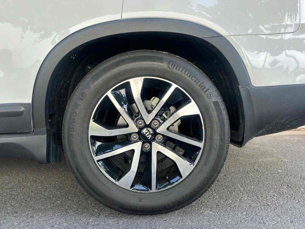 Kia Sorento 2019 2.4 GAT Premium - ***0. Mua bán Ô tô tại Quận 8 Tp Hồ Chí Minh được đăng bởi Đăng Xe Lướt hình 9