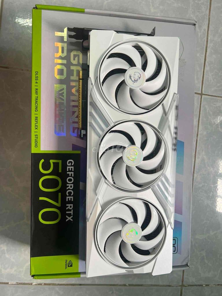 RTX 5070 12G white. Mua bán Linh kiện (RAM, Card...) tại Huyện Bình Chánh Tp Hồ Chí Minh được đăng bởi Trương Minh Tâm hình 1