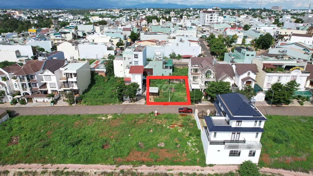 Cần bán lô đất Biệt Thự khu đất FBS Vip nhất Pleiku, Gia Lai