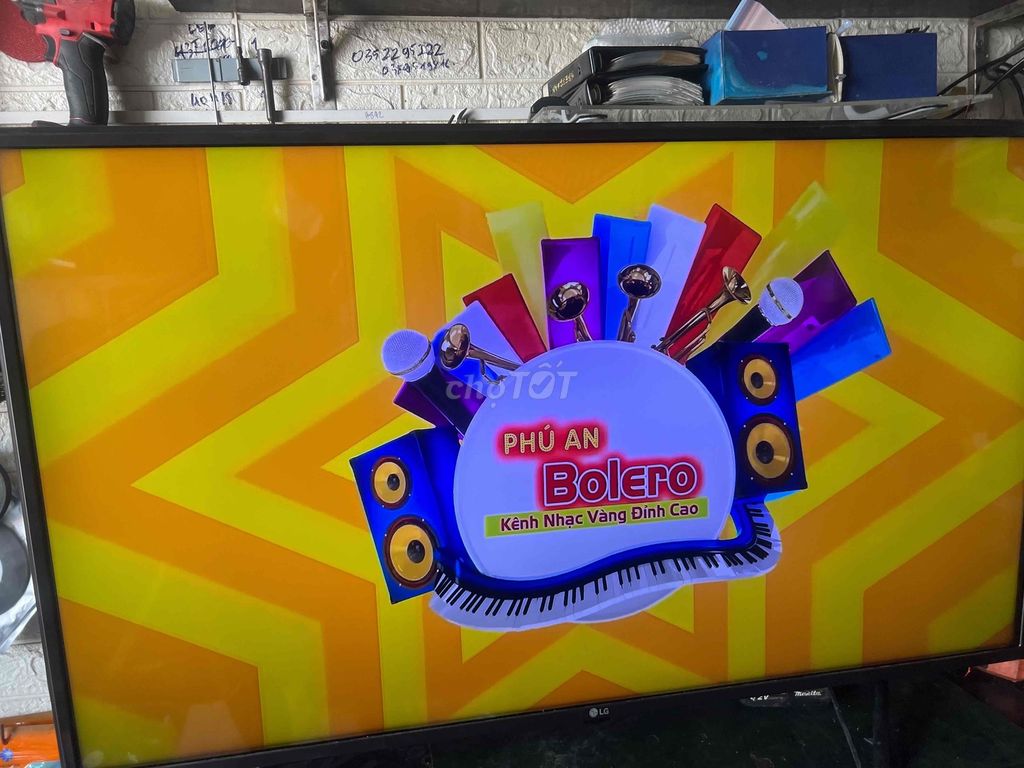 43inch Smart TV LG màn 4K. Mua bán Tivi, Âm thanh tại Quận Long Biên Hà Nội được đăng bởi Hoà Ngô chuyên TV cũ lướt hình 1