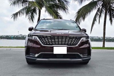 Kia Carnival 2.2D Signature 2023 màu đỏ mận. Mua bán Ô tô tại Quận Cầu Giấy Hà Nội được đăng bởi Cao Quý