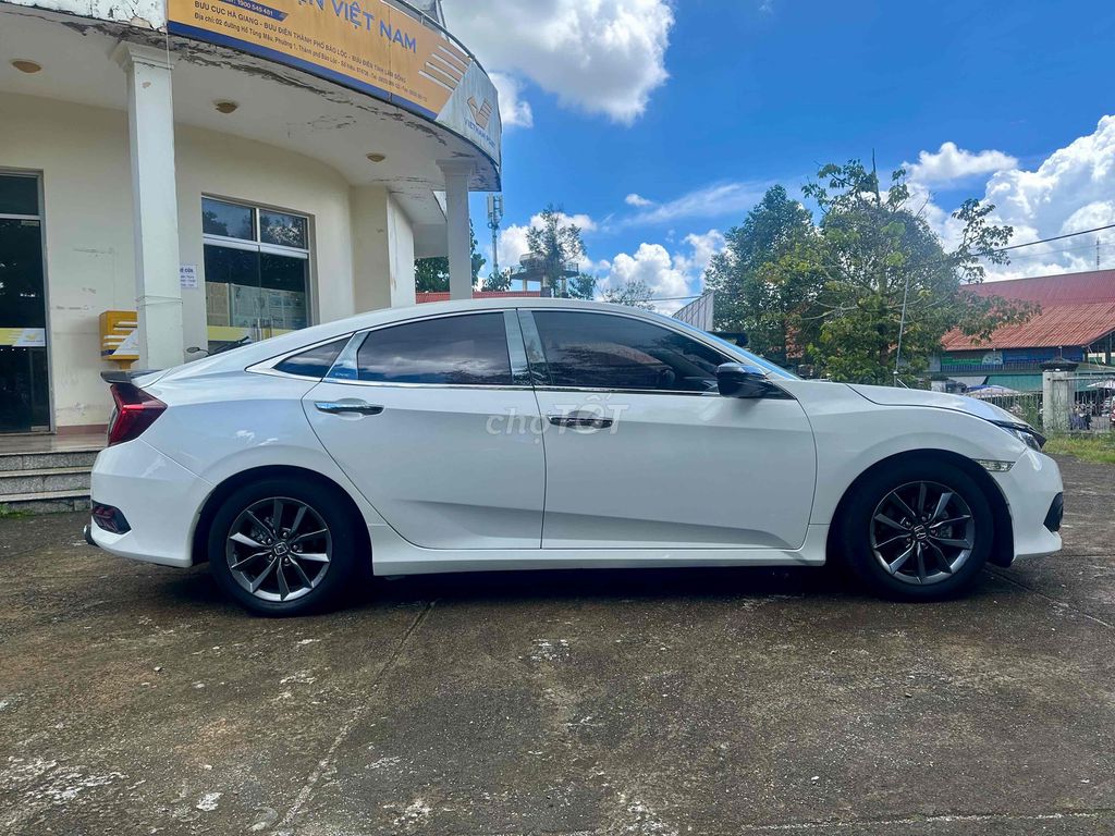 Honda Civic 2018 1.8 E - 200000 km. Mua bán Ô tô tại Thành phố Bảo Lộc Lâm Đồng được đăng bởi Trần hữu Nghĩa hình 7