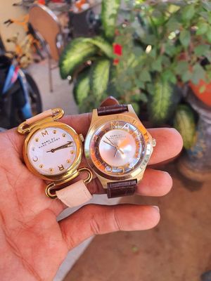 Cặp đồng hồ nữ giá 950 ca