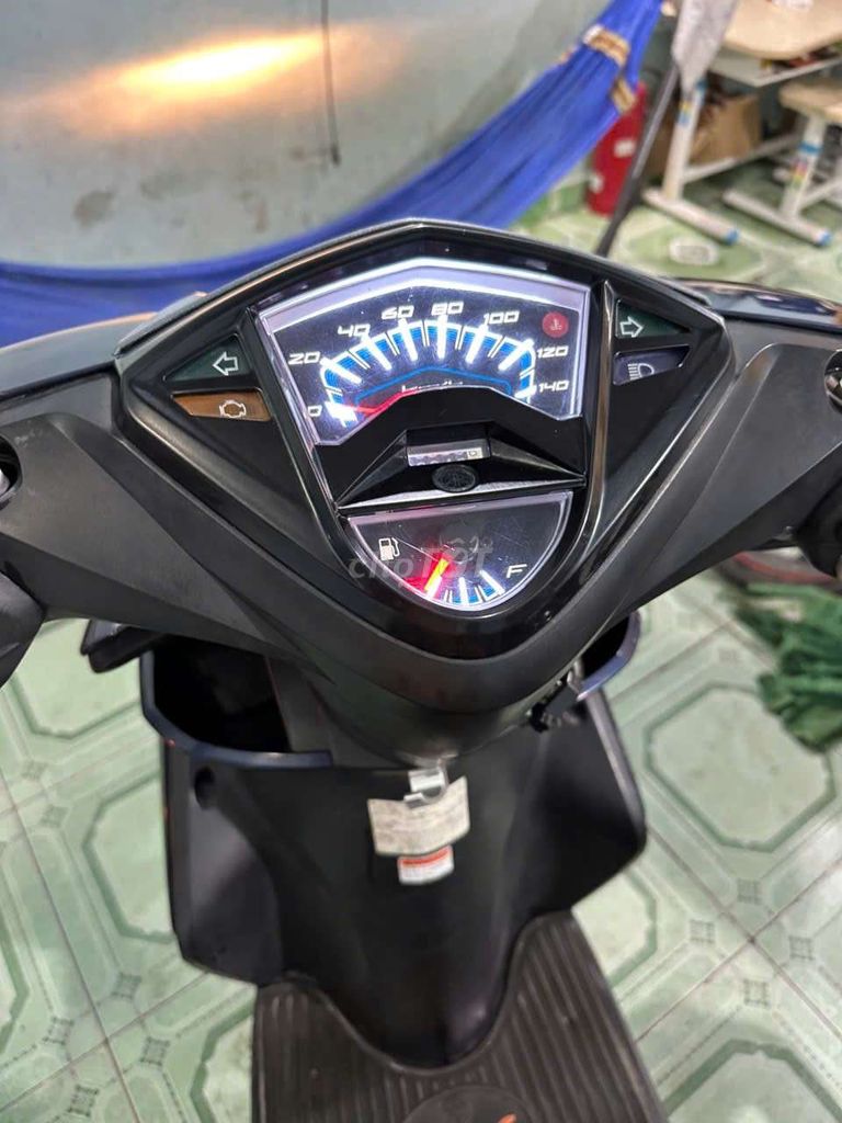 Xe nhà ít đi zin từ trong ra ngoài odo chuẩn 27k. Mua bán Xe máy tại Huyện Bình Chánh Tp Hồ Chí Minh được đăng bởi Phong Le hình 8