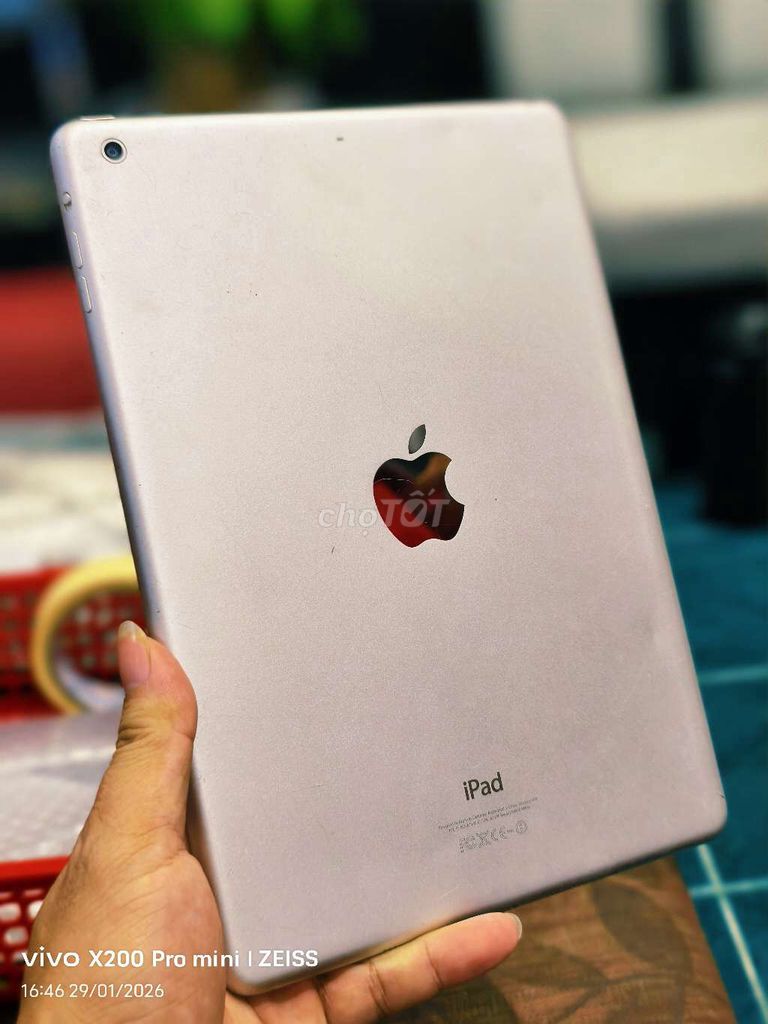 Apple iPad Air zin full icloud sạch. Mua bán Máy tính bảng tại Quận Tân Bình Tp Hồ Chí Minh được đăng bởi Táo Bán Lổ hình 1