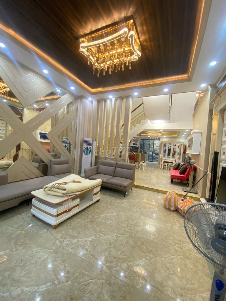 CHO THUÊ NHÀ 3 TẦNG NGÔ HUY UYỂN, HOÀ XUÂN, GẦN NGUYỄN PHƯỚC LAN