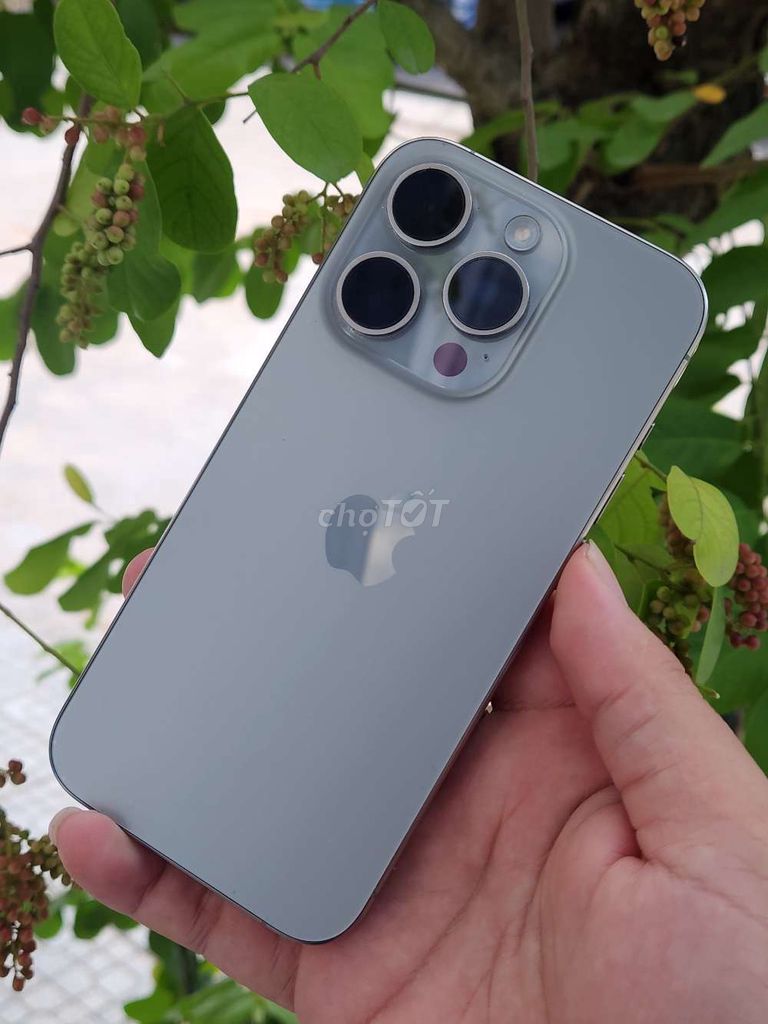 Apple iPhone 15 Pro Xám Đã qua sử dụng. Mua bán Điện thoại tại Quận Hải Châu Đà Nẵng được đăng bởi BT Store hình 1