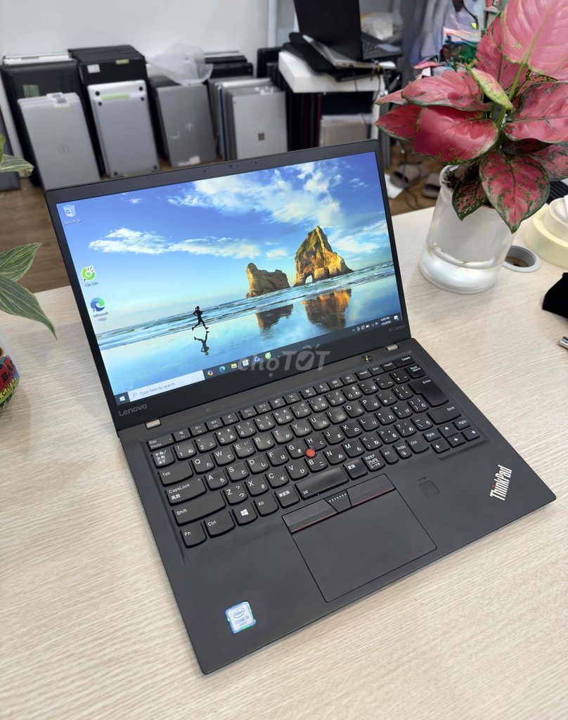 Lenovo Thinkpad X1 i5-6200U Ram8 SSD256gb zin đẹp. Mua bán Laptop tại Quận Hai Bà Trưng Hà Nội được đăng bởi Akiba shop hình 1