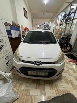 Hyundai Grand i10 2015 - chính chủ cần bán gấp. Mua bán Ô tô tại Quận Tân Phú Tp Hồ Chí Minh được đăng bởi sang
