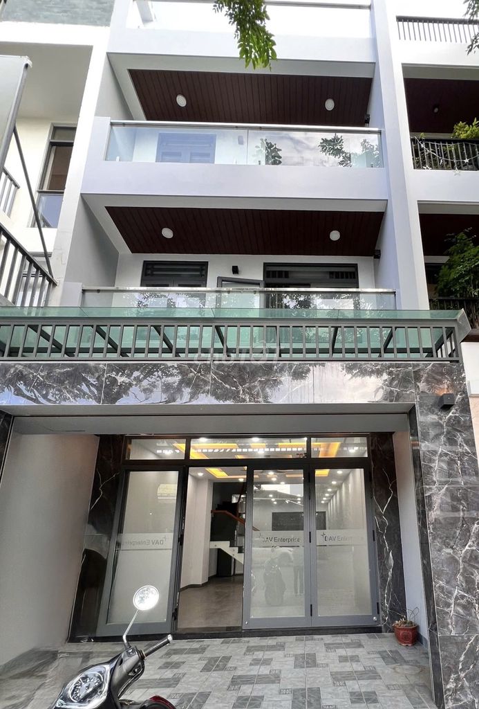 Аренда · 4 комн. · 100 м² · Thành phố Nha Trang, ул. đường số 28
