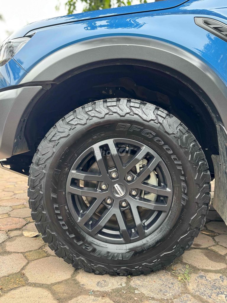 Em bán Ford Ranger Raptor 2.0L 4x4 AT sx 2020. Mua bán Ô tô tại Quận Hà Đông Hà Nội được đăng bởi Nguyễn Thanh Tùng hình 4