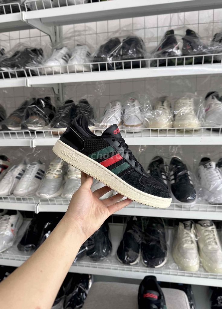 Giày Adidas Neo Hoops 2.0 Đen 42. Mua bán Giày dép tại Huyện Yên Mỹ Hưng Yên được đăng bởi Tiệm Giày Cũ 89 hình 1