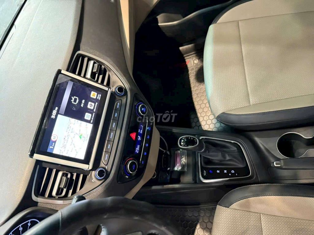 Hyundai Accent 2023 Đặc Biệt 1.4ATH, màu trắng,2v3. Mua bán Ô tô tại Quận Bình Tân Tp Hồ Chí Minh được đăng bởi Son Do hình 9