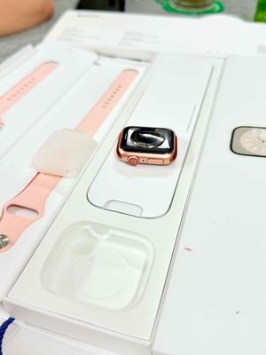 Apple Watch Series 5 40mm esim pink. Mua bán Thiết bị đeo thông minh tại Quận 10 Tp Hồ Chí Minh được đăng bởi TIN STORE
