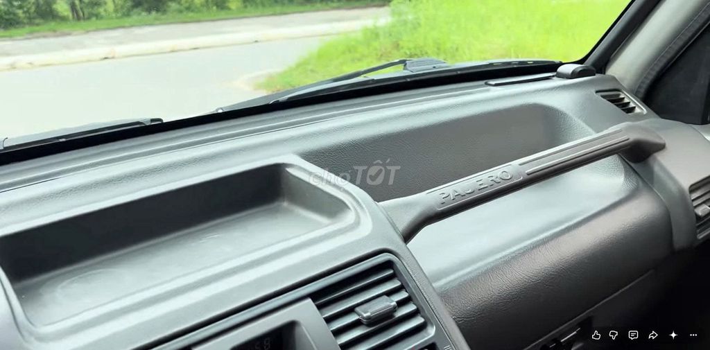 Mitsubishi Pajero V33 2003 Серебристый 388514 км