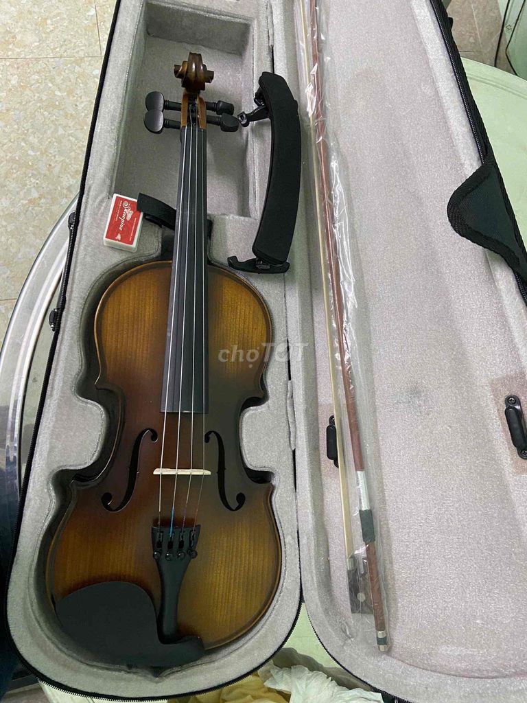 Đàn Violin 4/4 Nâu Mới 99%. Mua bán Nhạc cụ tại Quận Bình Thạnh Tp Hồ Chí Minh được đăng bởi lâm hoàng hình 1