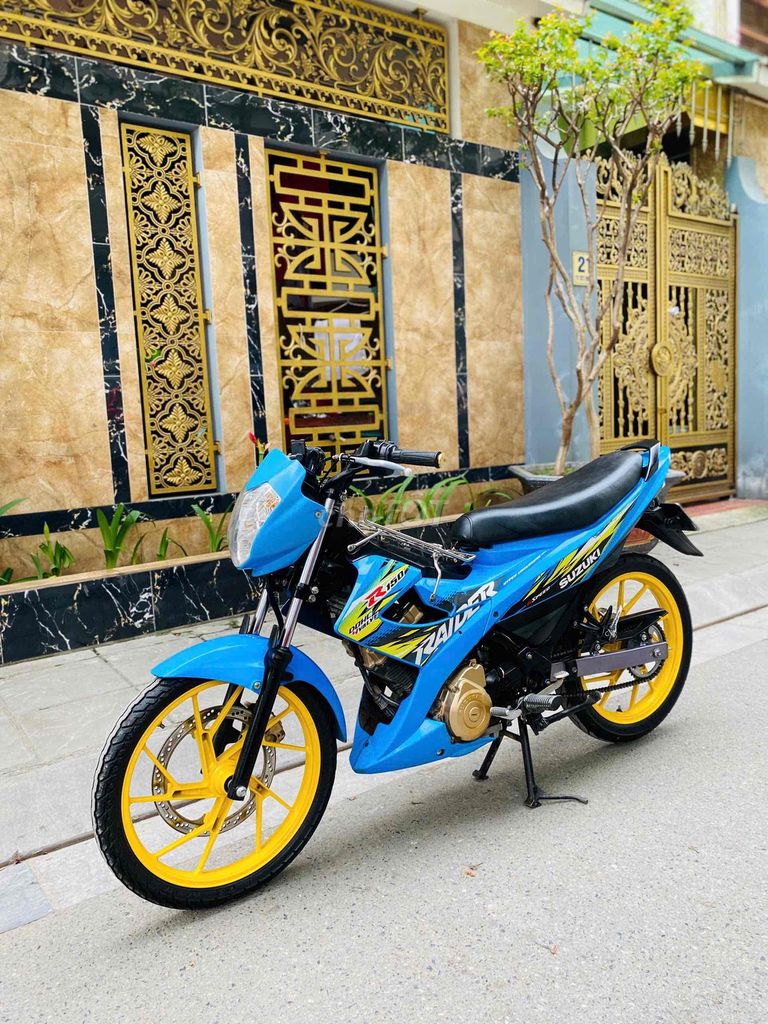 SUZUKI RAIDER 150 biển 29 xe chất nguyên bản đẹp. Mua bán Xe máy tại Quận Cầu Giấy Hà Nội được đăng bởi Tong motor xe may hình 2