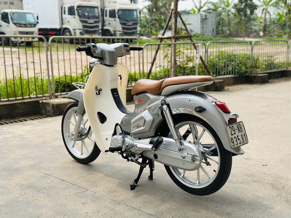 HONDA CUB 50cc CHÍNH CHỦ CẦN BÁN ĐK 2024. Mua bán Xe máy tại Quận Nam Từ Liêm Hà Nội được đăng bởi thanh tâm hình 3
