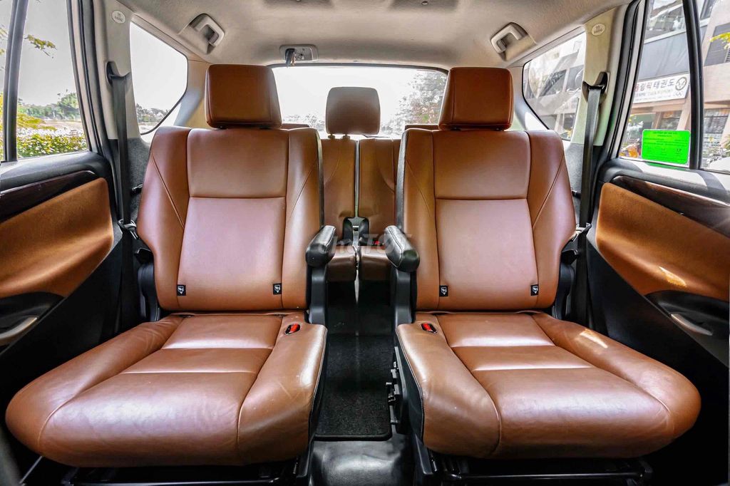 Toyota Innova 2017 2.0V Bạc 55.000 km. Mua bán Ô tô tại Quận 7 Tp Hồ Chí Minh được đăng bởi Dương Phương hình 10