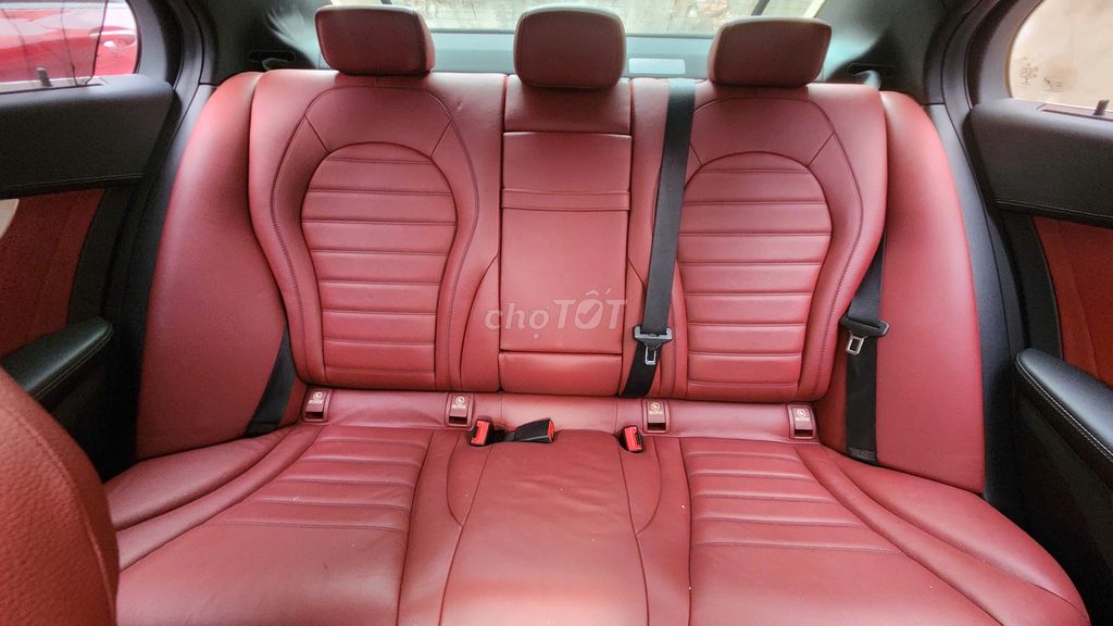 C300 AMG 2016 Đen nội thất đỏ siêu hiếm. Mua bán Ô tô tại Quận 7 Tp Hồ Chí Minh được đăng bởi tuấn anh hình 8