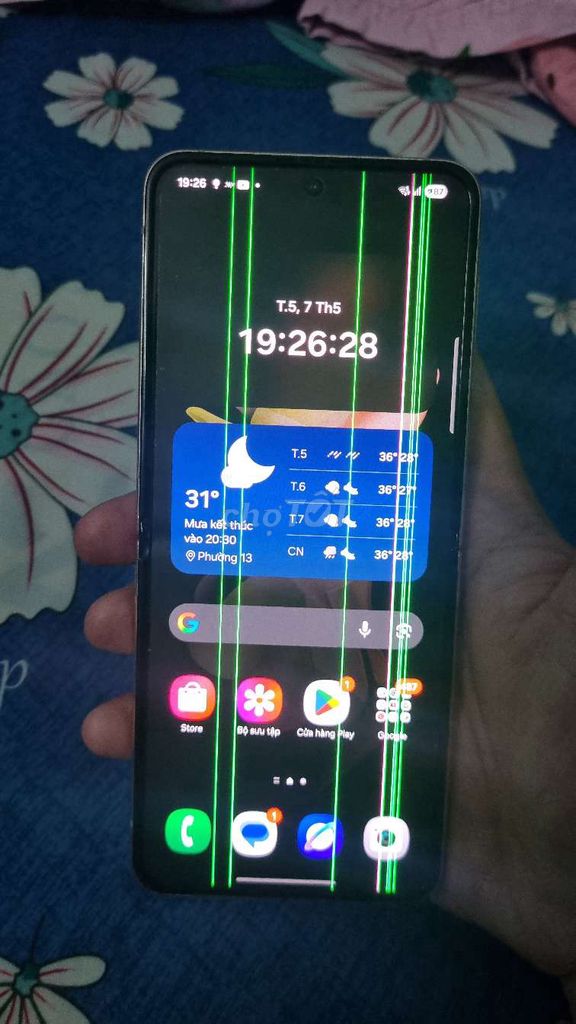 Samsung Flip4 8GB/256GB Sọc màn hình. Mua bán Điện thoại tại Quận 4 Tp Hồ Chí Minh được đăng bởi hungtran hình 1