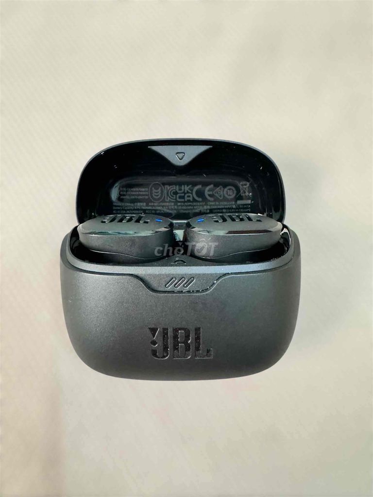 Tai nghe JBL Tune Buds. Mua bán Tivi, Âm thanh tại Quận Tân Bình Tp Hồ Chí Minh được đăng bởi Jenny hình 1