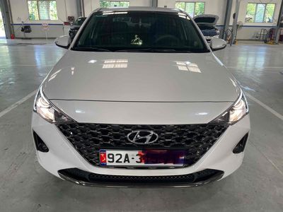 Hyundai Accent 2022 số sàn bản full xe gia đình