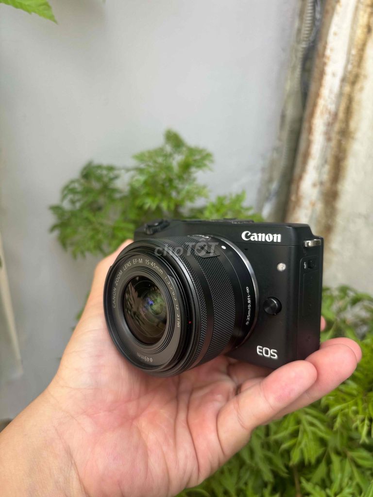 Máy ảnh Canon EOS M3 kèm kit kèm sl03. Mua bán Máy ảnh, Máy quay tại Quận Phú Nhuận Tp Hồ Chí Minh được đăng bởi Lam Vy  hình 1