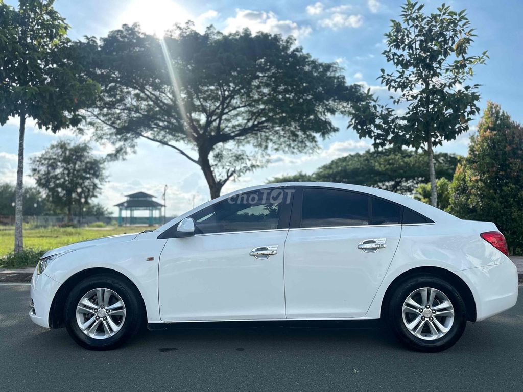 Chevrolet Cruze 2011 LS 1.6 - 90000 km. Mua bán Ô tô tại Quận Gò Vấp Tp Hồ Chí Minh được đăng bởi Bông hình 9