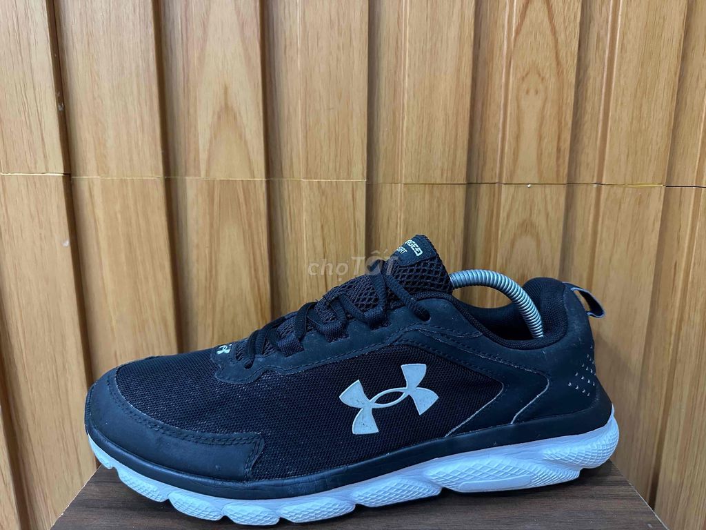 Giày Under Armour chính hãng size 43.5 mới keng