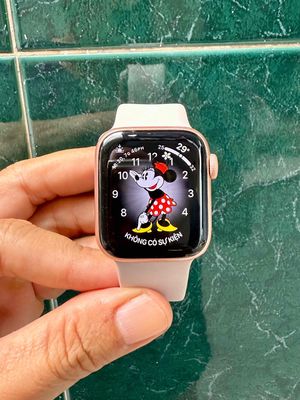 Apple Watch SE/40 Gold Nhôm Đẹp Zin 100%. Mua bán Thiết bị đeo thông minh tại Quận 11 Tp Hồ Chí Minh được đăng bởi Nguyễn Khương