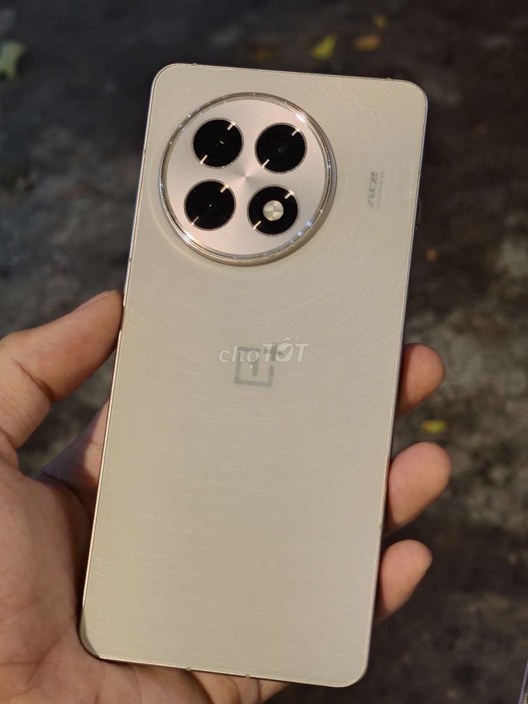 OnePlus ACE 5 256GB Vàng. Mua bán Điện thoại tại Thành phố Vũng Tàu Bà Rịa - Vũng Tàu được đăng bởi Acoustic hình 1