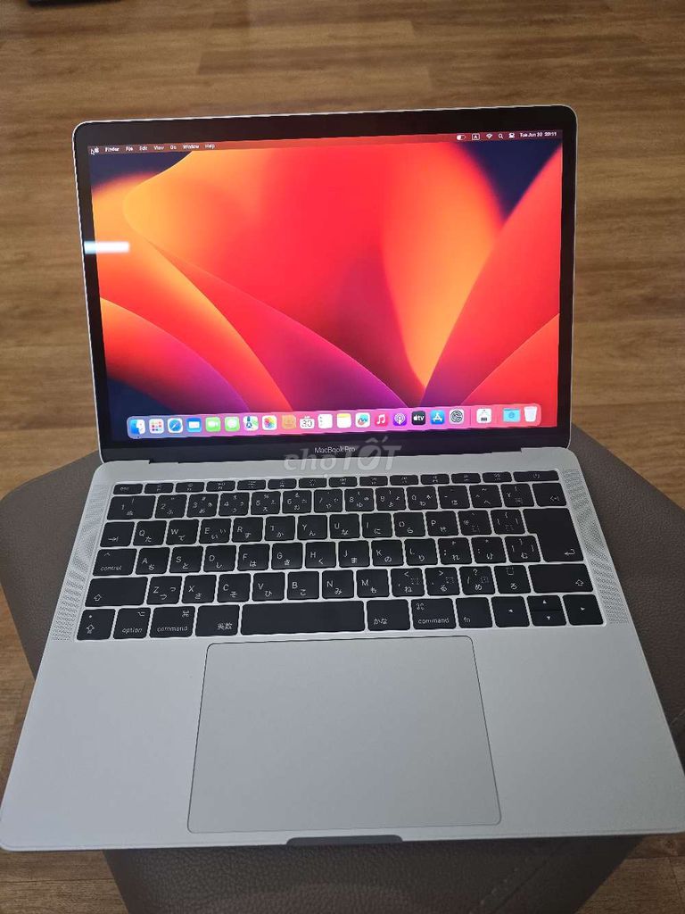 Apple MacBook Pro 2017 i5/8GB/256GB  Bạc ngon. Mua bán Laptop tại Quận Hà Đông Hà Nội được đăng bởi Eagle hình 1