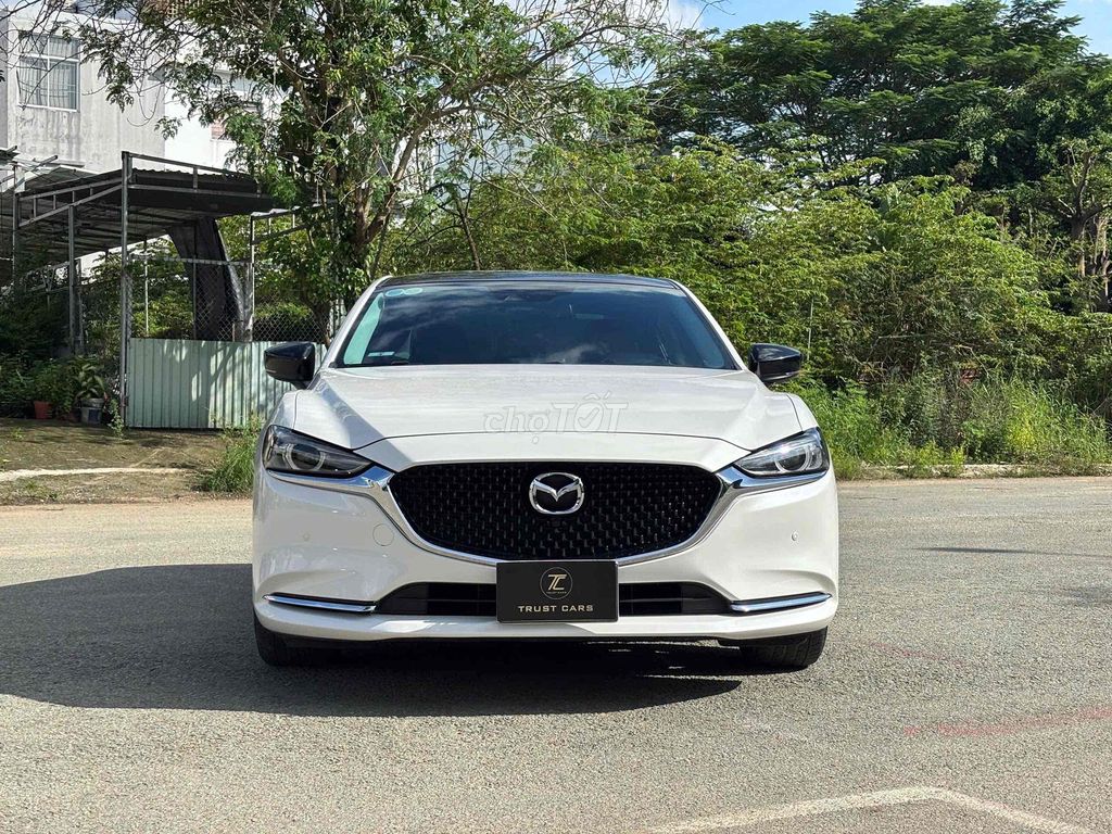 Mazda 6 2023 Premium 2.0 AT - 37000 km. Mua bán Ô tô tại Quận 8 Tp Hồ Chí Minh được đăng bởi Cửa hàng ô tô cũ TRUST CARS hình 3