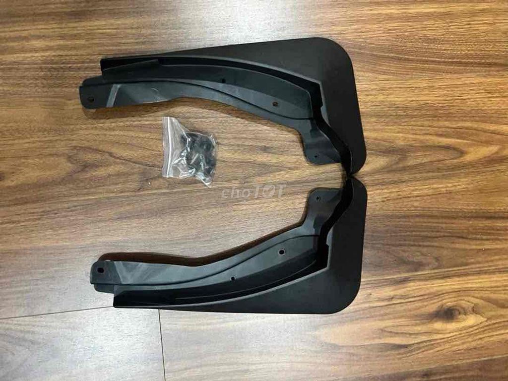 thanh lý nhanh phụ tùng ô tô. Mua bán Phụ tùng xe tại Quận Hà Đông Hà Nội được đăng bởi tốt hình 8