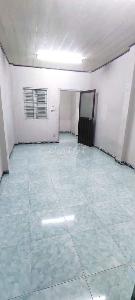 Аренда · 1 комн. · 20 м² · Quận 3, ул. Đường Võ Văn Tần