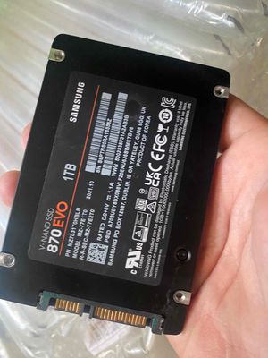SSD 1TB Samsung 870 Evo zin chuẩn 100% Win 11 Pro. Mua bán Linh kiện (RAM, Card...) tại Quận 1 Tp Hồ Chí Minh được đăng bởi Nguyễn