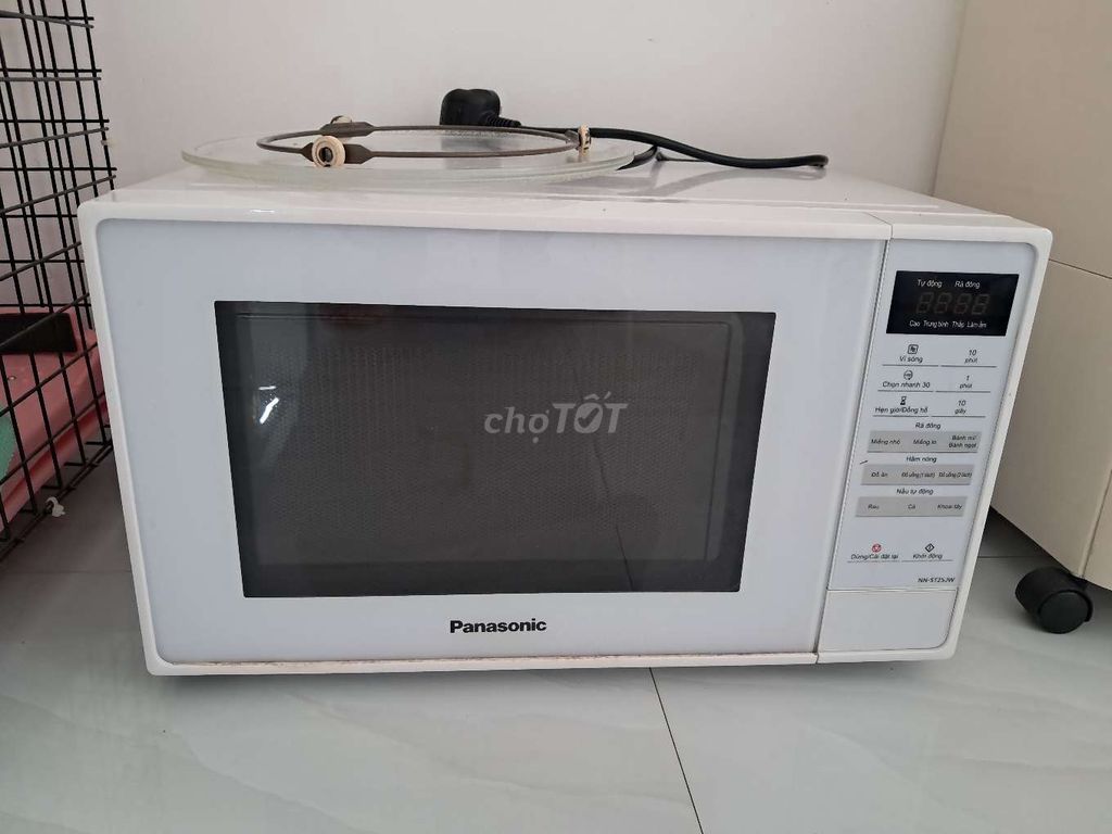 Lò vi sóng Panasonic NN-GT25JYM Trắng. Mua bán Bếp, lò, đồ điện nhà bếp tại Quận 4 Tp Hồ Chí Minh được đăng bởi Mai Nguyễn hình 1