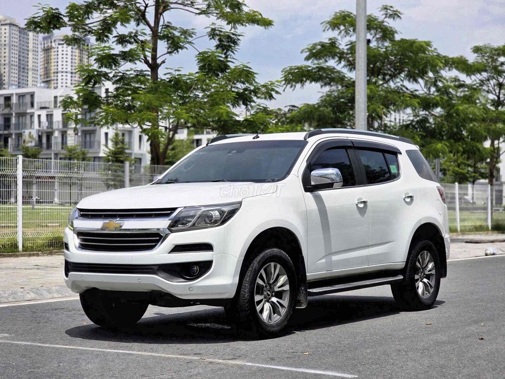 Chevrolet Trailblazer 2018 LTZ 2.5L VGT 4x4 AT. Mua bán Ô tô tại Quận Thanh Xuân Hà Nội được đăng bởi Cường Auto 266 hình 1