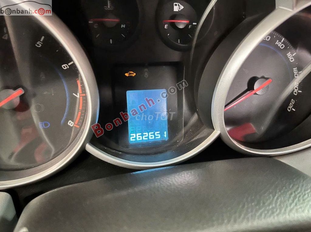 Chevrolet Cruze 2017 LT 1.6L - 250000 km. Mua bán Ô tô tại Thành phố Thủ Dầu Một Bình Dương được đăng bởi Nghĩa Phan Thành hình 4