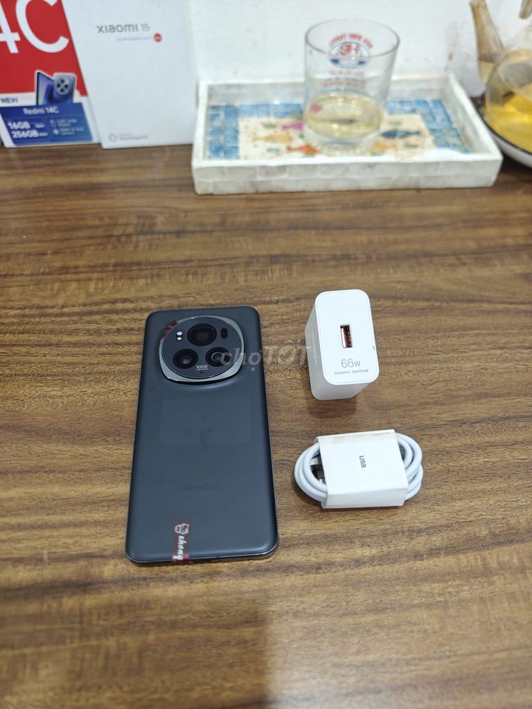 Honor Magic 6 Pro 12/256 đen sạc 100w có ship COD. Mua bán Điện thoại tại Quận Hoàng Mai Hà Nội được đăng bởi Trần Ngọc Hiếu hình 1