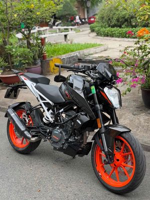 KTM duke 200 2024 odo 10k zin keng bstp chính chủ. Mua bán Xe máy tại Quận 6 Tp Hồ Chí Minh được đăng bởi TanNguyenStore 