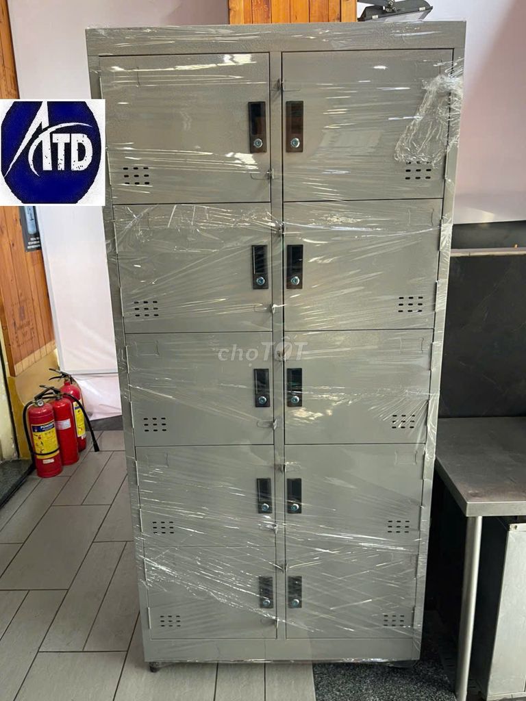 TỦ LOCKER SẮT:TỦ LOCKER:TỦ LOCKER NHÂN VIÊN GIÁ RẺ. Mua bán Đồ dùng văn phòng tại Quận 8 Tp Hồ Chí Minh được đăng bởi TỔNG KHO NỘI THẤT HCM hình 1