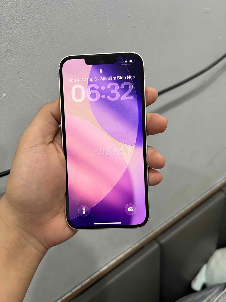 Apple iPhone 13 128GB Hồng nhạt 100%. Mua bán Điện thoại tại Thành phố Biên Hòa Đồng Nai được đăng bởi Vũ Trường hình 1