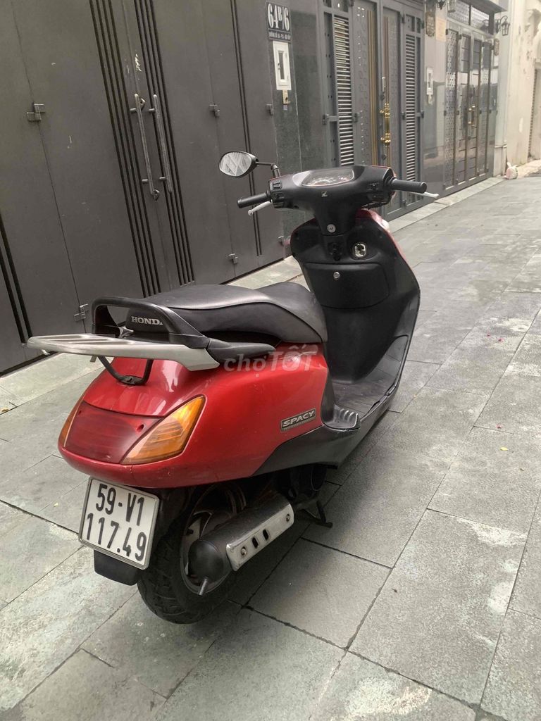 Honda Spacy 100 красный