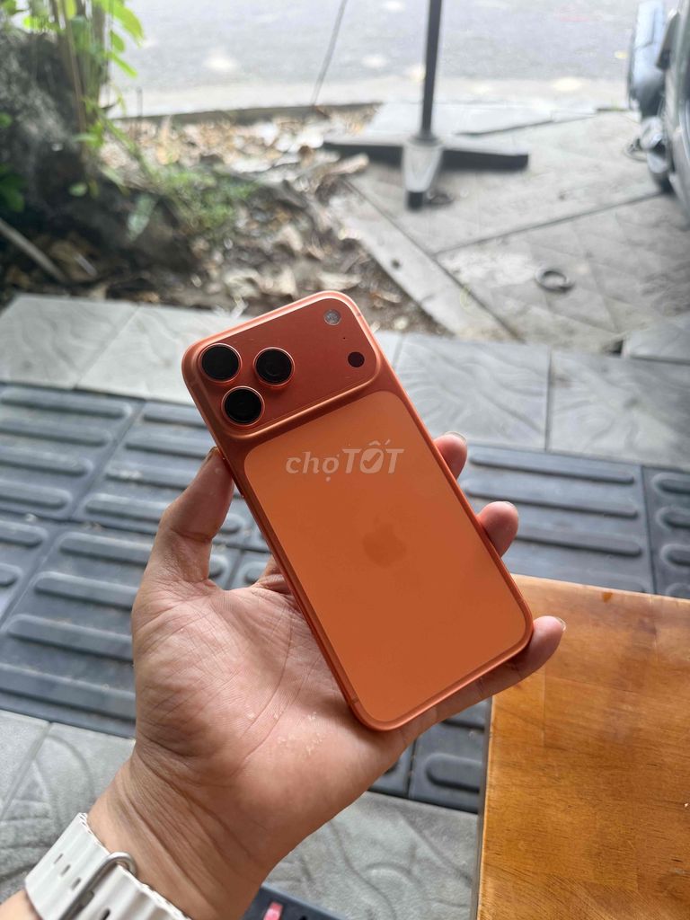 Apple iPhone 17 Pro Max 256GB Cam VN/A 99%. Mua bán Điện thoại tại Quận Ngũ Hành Sơn Đà Nẵng được đăng bởi Nghĩa  hình 1