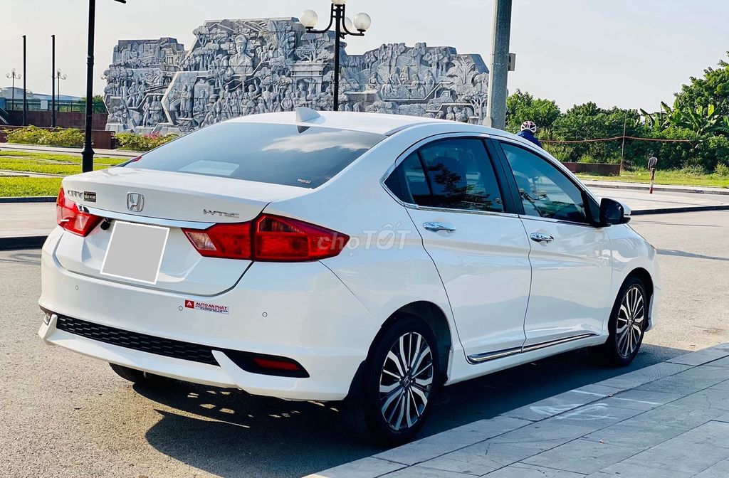 Honda City 2019 АКПП белый полная комплектация