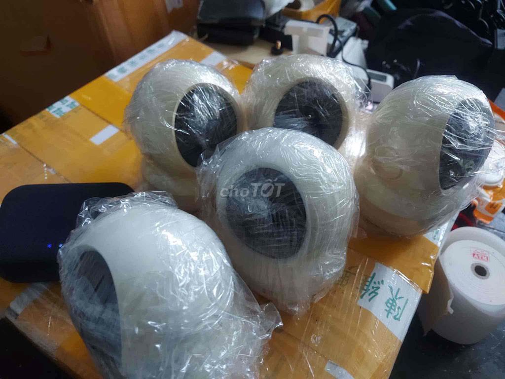 5 con Camera an ninh EZVIZ xoay 360 độ màu trắng. Mua bán Máy ảnh, Máy quay tại Quận 11 Tp Hồ Chí Minh được đăng bởi Kien hình 1