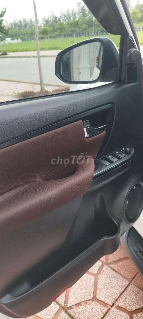 Bán fortuner 2020 2.4G 4x2 MT - 90 km. Mua bán Ô tô tại Quận Cái Răng Cần Thơ được đăng bởi mua bán xe cũ hình 11